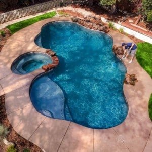pool cleaning services pool cleaning service